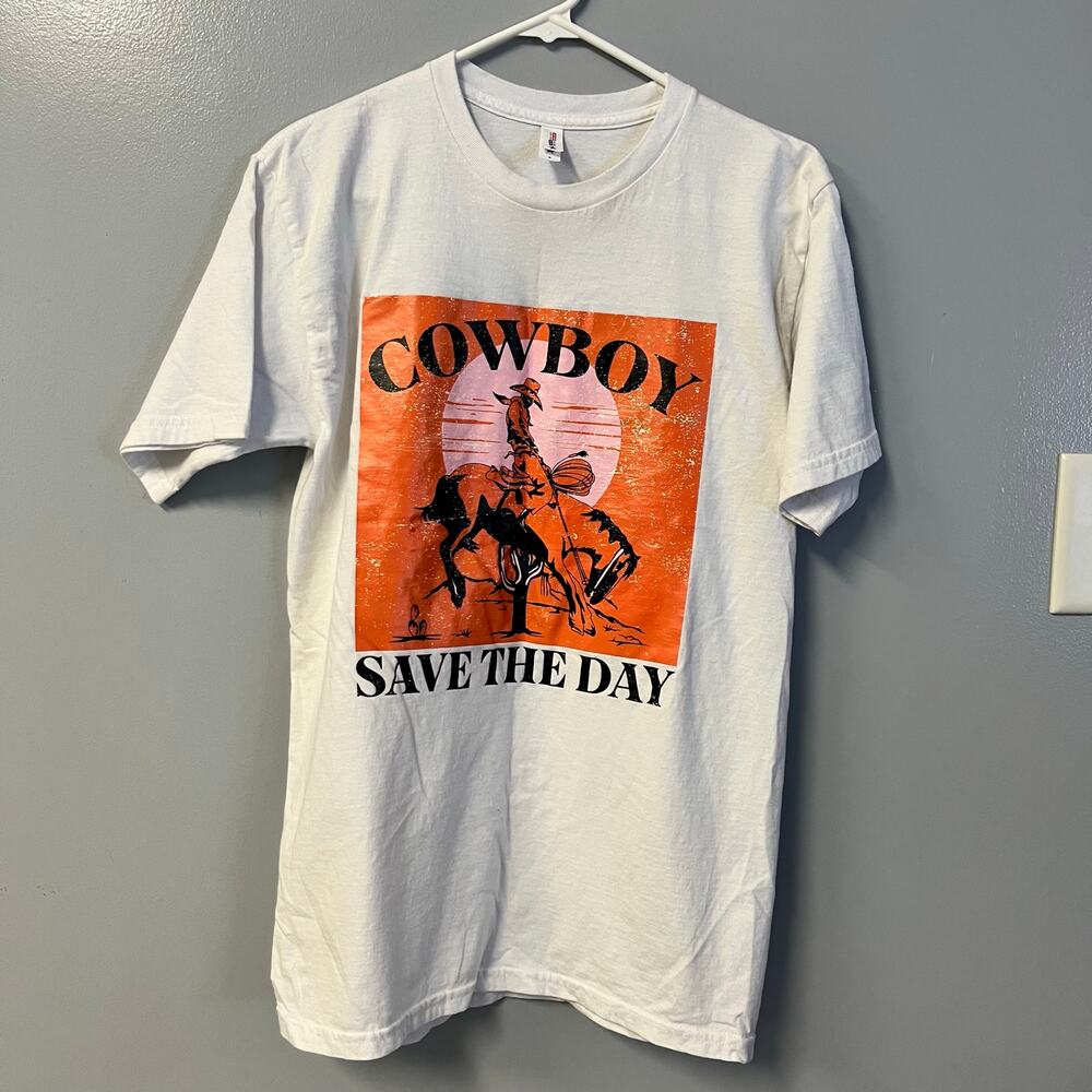 Spectra‎ USA Cowboy Save The Day Graphic T-Shirt Mens Medium White Western Tee